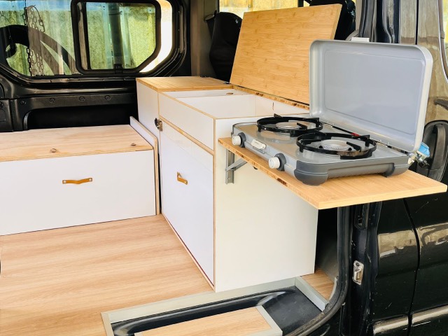 Camperización Opel Vivaro Tarifa’s Way